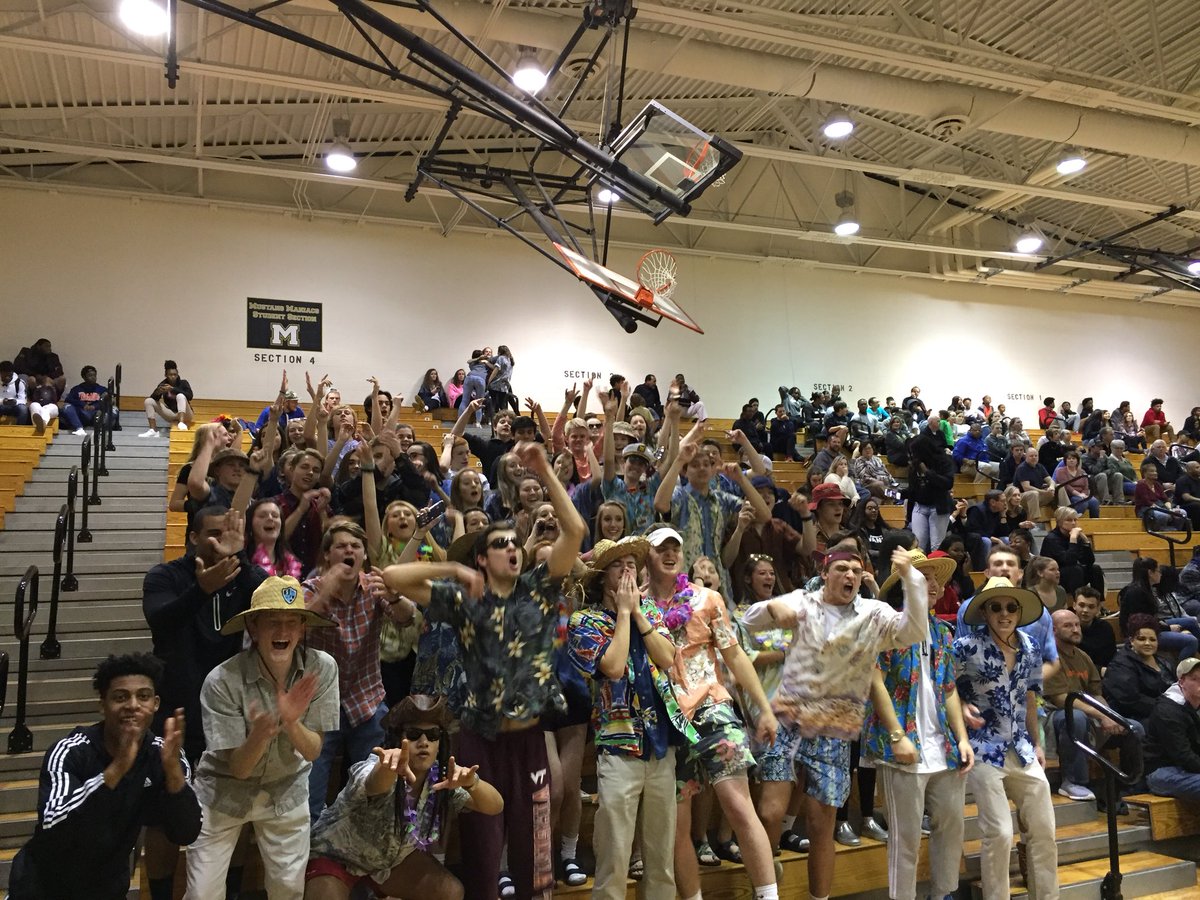 #Mustangmaniacs <a href="/WeAreMonticello/">Monticello Mustangs</a> is it Dean Eliason night?  Go #mustangs
