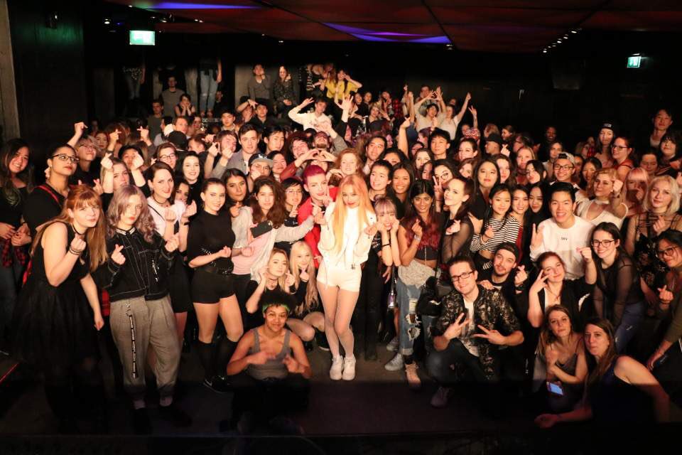 #miso #미소 #독일 #germany #뮌헨 #munich #공연 마치고~ 팬 분들과❤️행복한 시간이였습니다~^^*! #good #day 👍
#kkpp #낄끼빠빠 #pinklady  #핑크레이디 #BenjaminButton #벤자민버튼 #kpop