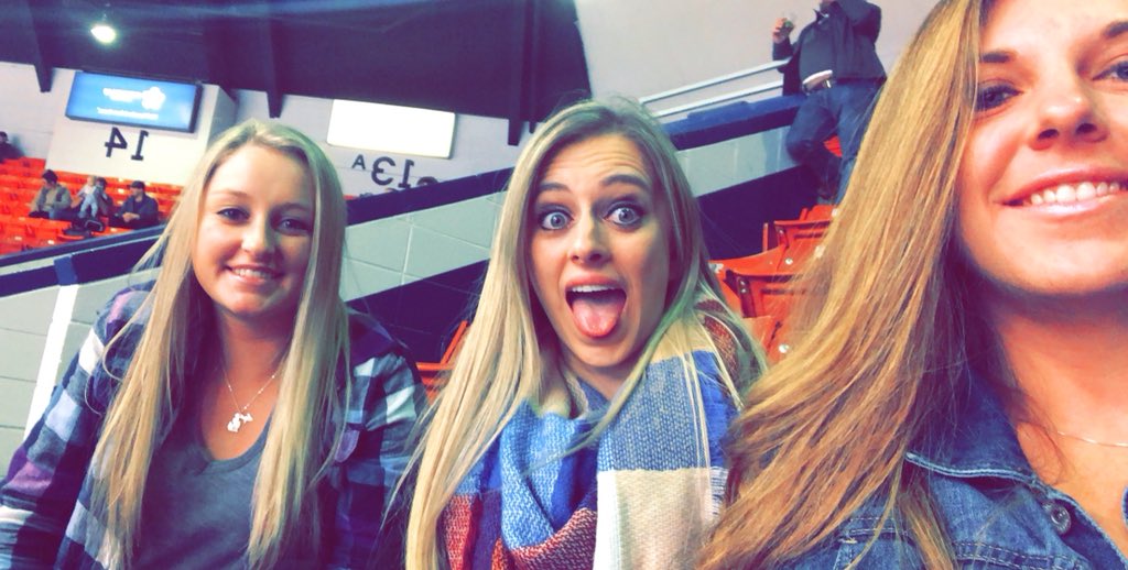 emilygarbie's tweet photo. #kwingsphoto https://t.co/VELfFnAjFQ