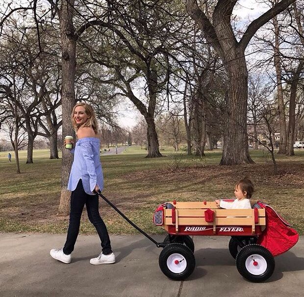 Princess233M's tweet image. — On the road.

[ @lilbitdramatic ]