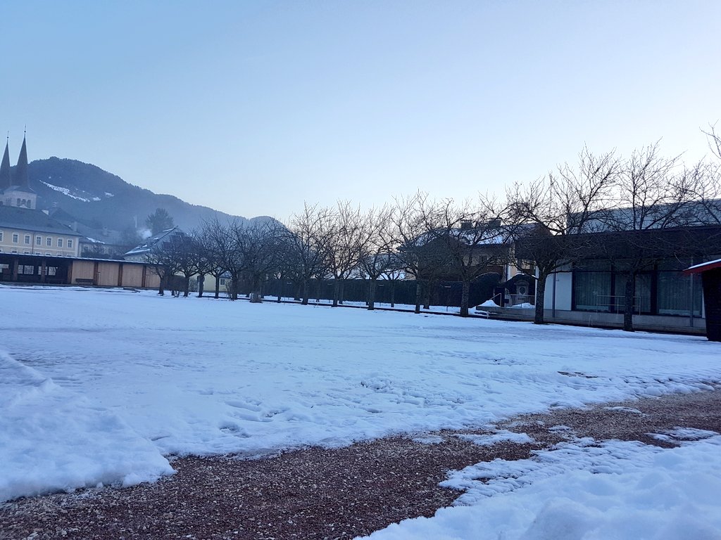 Das #tcamp18 Aufbauteam ist schon fleißig... Habt einen schönen Morgen, es wird ein traumhafter Tag!