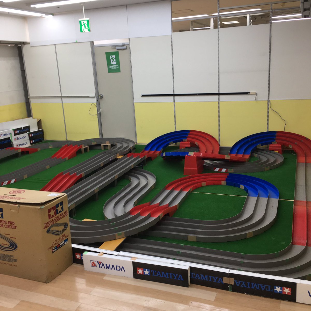 ヤマダ電機香椎本店 ヤマダ電機香椎本店
