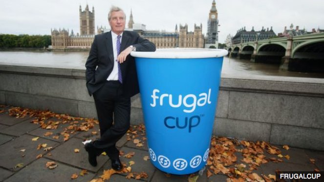 Loving this creative solution to the problem of disposable coffee cups   Read on  via BBC News  ow.ly/5fiN30gOOjx