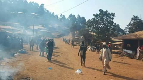el_cypro's tweet photo. @UN @UNICEF Why won't children suffer. Since the UNO have allowed Dictators to kill and abuse human right at their will. You can all see what's Dictator Biya' s forces are doing to innocent  civilians in Southern Cameroons. #FreeSisikuAyukTabe # free #freeallarested #FreeAmbazonia https://t.co/kMhQiG0KUj