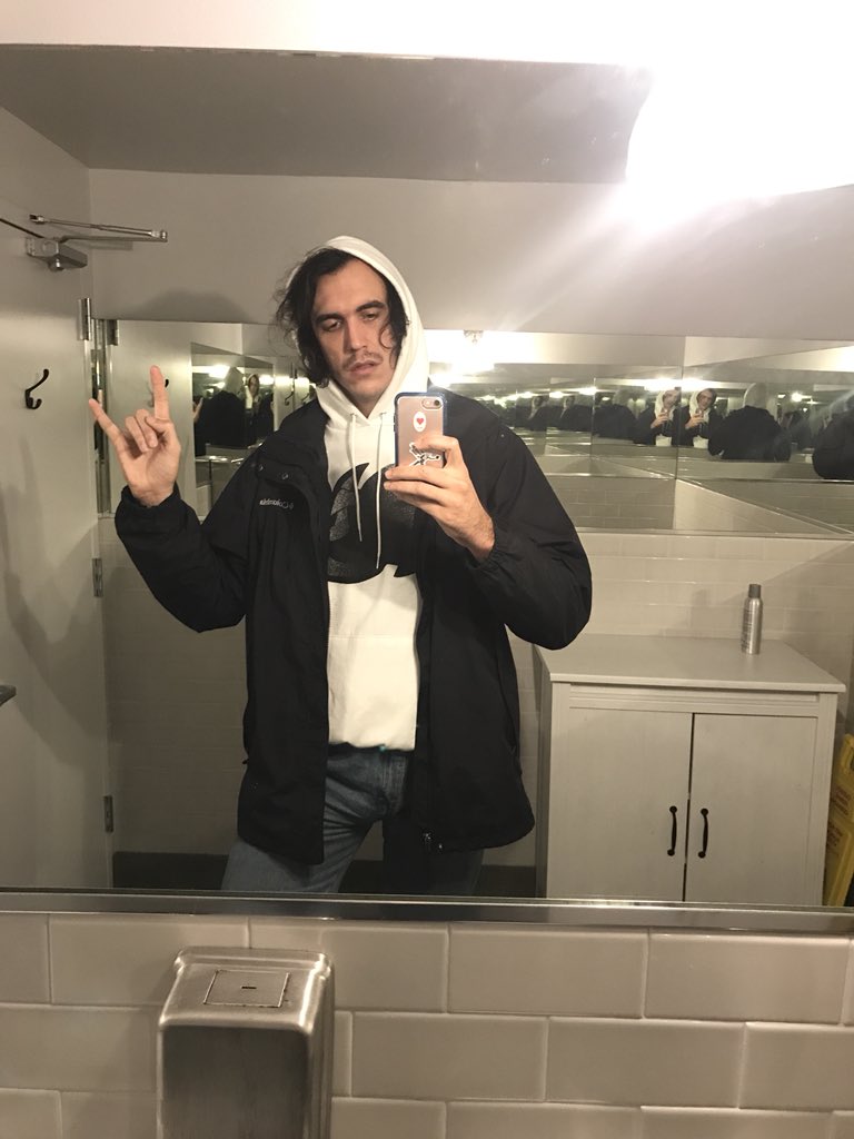 pushingdeath's tweet photo. https://t.co/WhVtlvQZOB