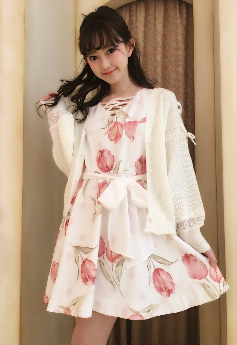 Liz Lisa 新宿alta୨୧ॱ No Twitter チューリップ柄ワンピース 181 ６008 0 9 0 Tax 肩りぼんカーディガン 181 3006 0 6 900 Tax Lizlisa 春服 T Co E1rrhfvd3x