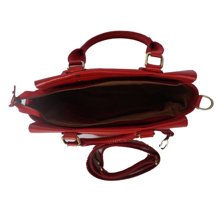 Kenes_Leather's tweet photo. Anina Bag Red
Rp 1.000.000

Size 30×11×20cm
Bahan kulit sapi pullup
Bagian dalam lapis kain suede
Ada tali panjang
Ada zipper
Bagian dalam terdapat 1 kantong berzipper dan 1 kantong serbaguna

ORDER HUBUNGI
Whatsapp : 081-633-5354
#leatherbag  #slingbag #taskulit  #jogja https://t.co/v79KOSbmLb