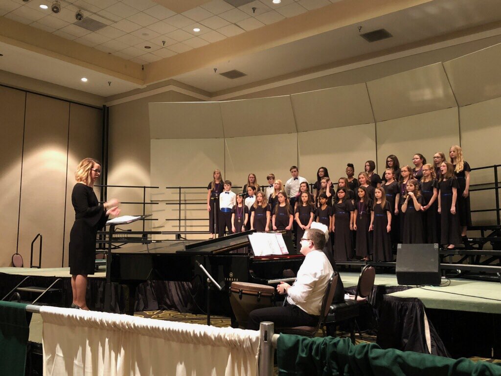 ShorterPorter08's tweet photo. This was fun.
So proud. Of my kids.  Of my friends. My family.  My husband (playing the drum). https://t.co/AJFO3PiEou