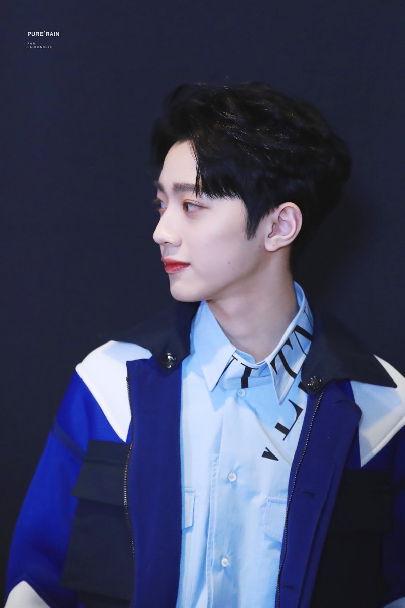 sandsseine's tweet image. หล่อจนแบบ รูปจากบ้านแฟนไซต์บ้านไหนมุมไหนก็หล่ออะ