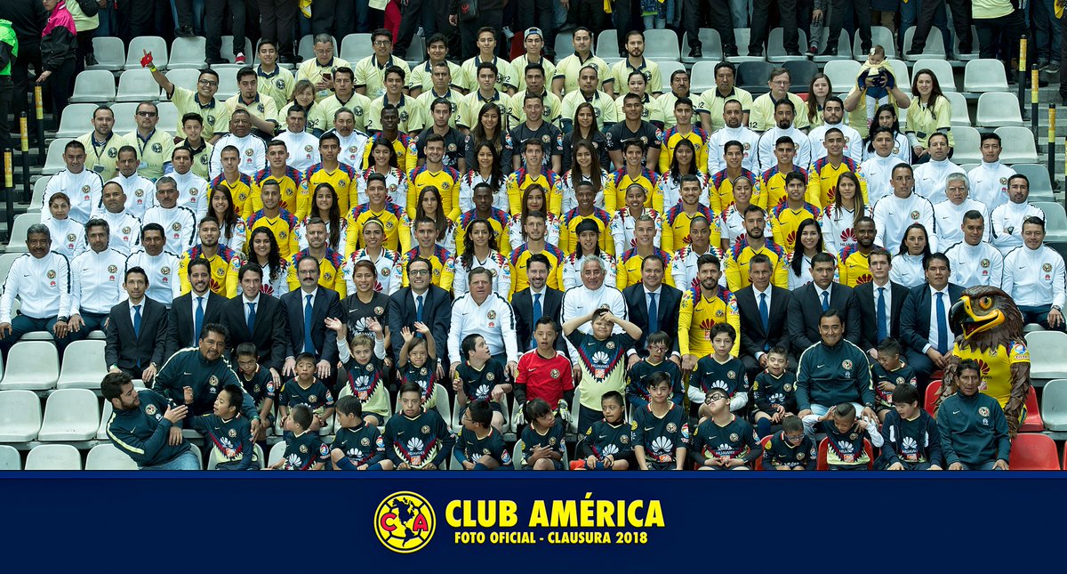 futpicante's tweet photo. #EncuestaPicante 🌶  ¿Qué foto te gustó más? 🤔

🔃RT La de Chivas
❤️MG La de América

⏰11 PM/🇲🇽ESPN 2 
⏰12 AM ET/🇺🇸ESPN Deportes https://t.co/XcQKKAh3Eg