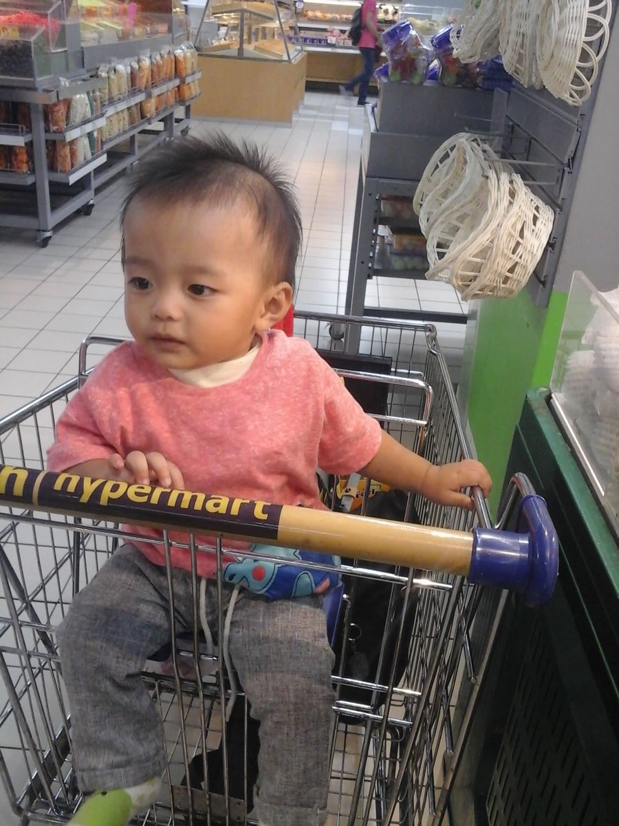 Yeaahhh...weekend dulu