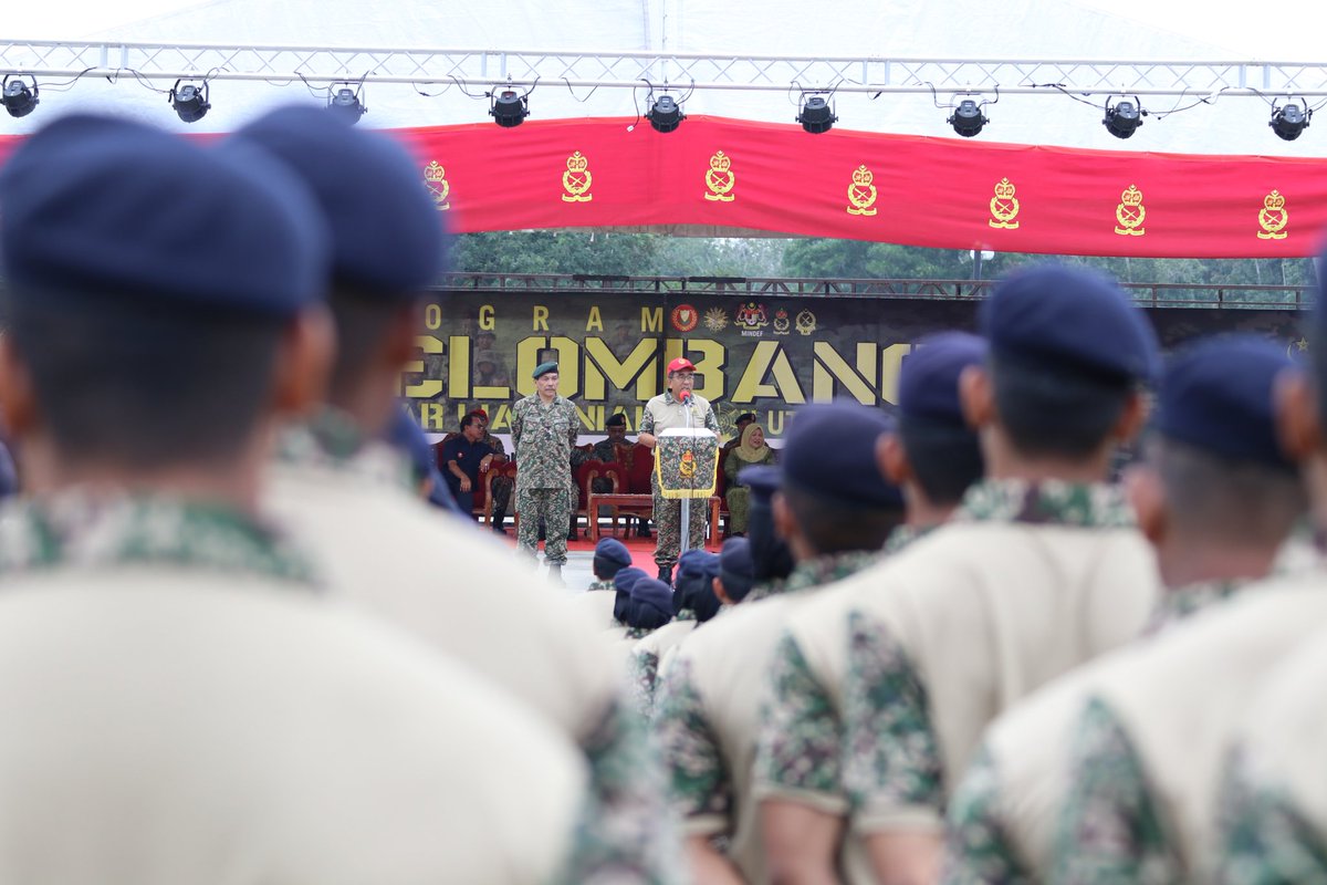 mjoharibaharum's tweet photo. Merasmikan Program Gelombang Askar Wataniah (GAW) Zon Utara di Taman Tema Tasik Darulaman, Jitra, Kedah. https://t.co/UsBvignKR9