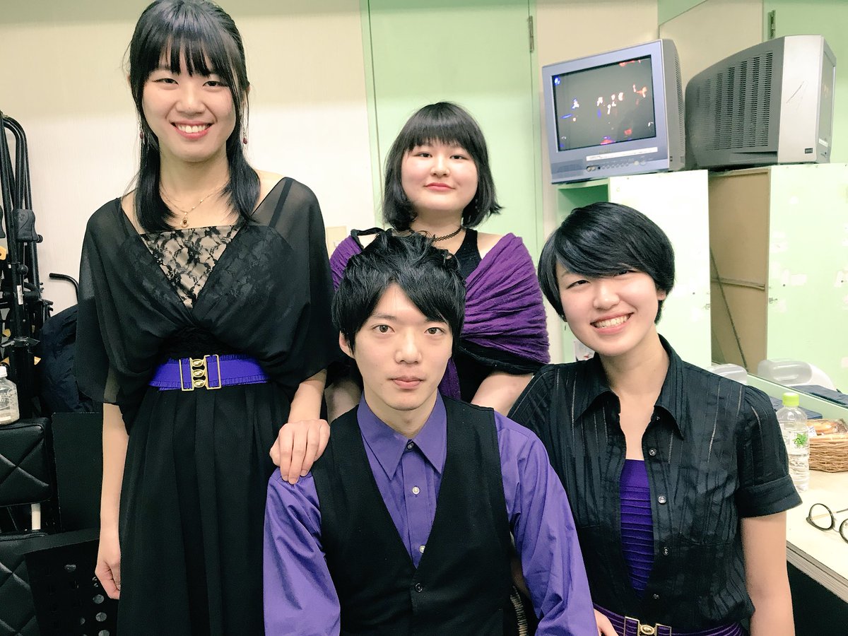 otonowakoenowa's tweet photo. 4組目は東北より
tetrachordさんです。

本日唯一の4声でジャズナンバーを演奏してくれました(*'▽'*)

#おとのわ https://t.co/tBYJ6jYWXV