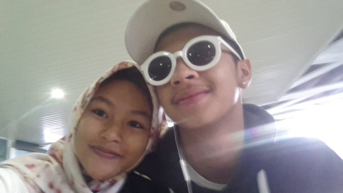 ketemu lagi 😘😘😘 <a href="/bastiansteel/">Bastiansteel</a>  <a href="/monalisasitorus/">monalisa</a>