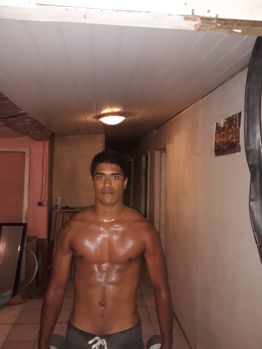 DessFara's tweet image. Faire du sport c'est méga cool