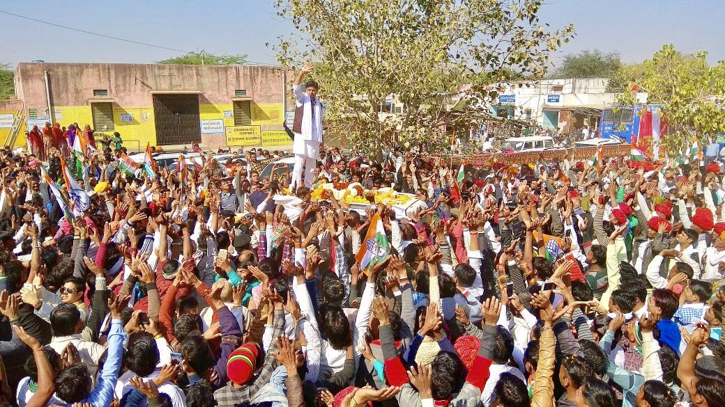 geetv79's tweet photo. #राजस्थान_कांग्रेस_के_साथ
Because a Sanghi Govt 
Has Been a Costly Mistake for the State https://t.co/23yEcWCXu1