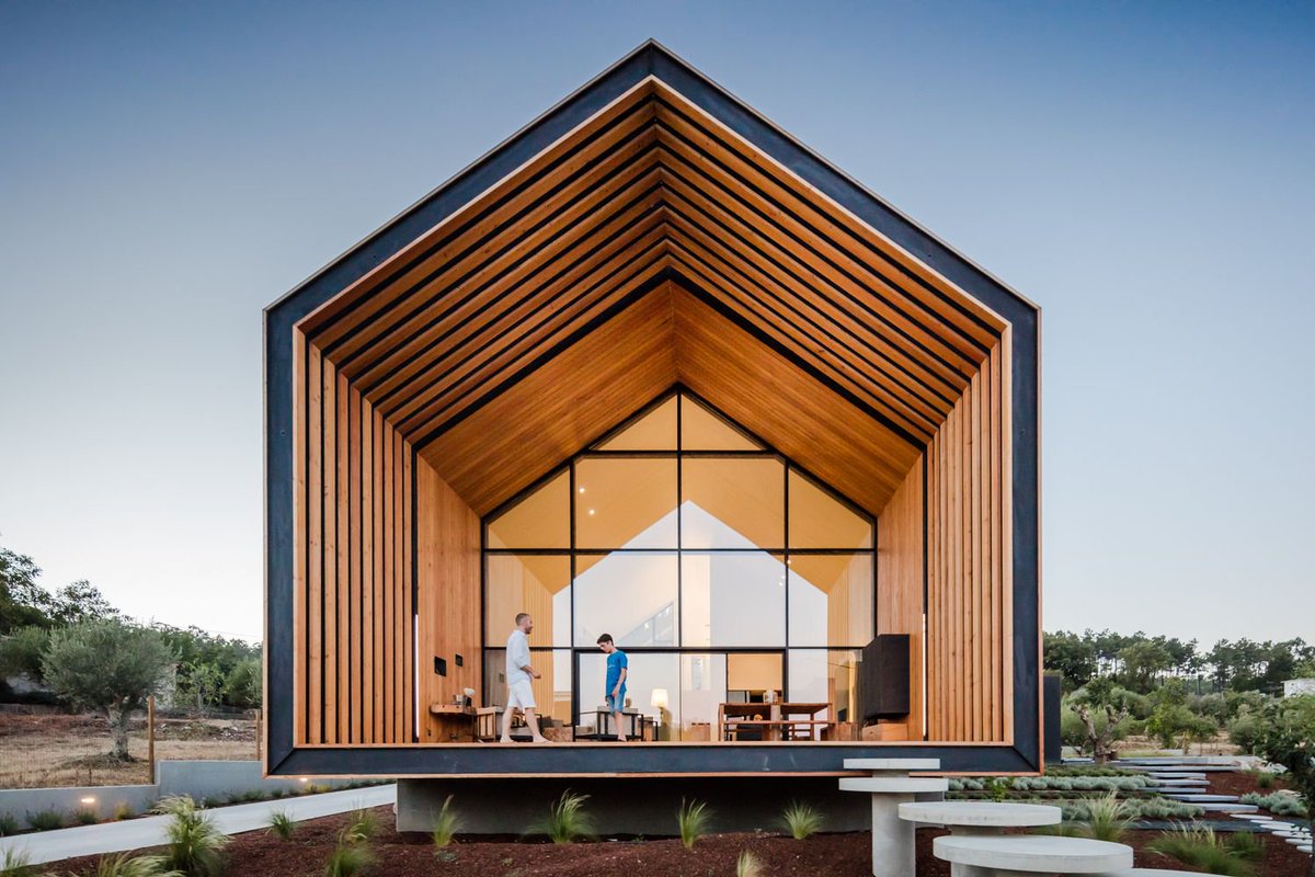 halebole's tweet photo. 10 (More) Houses and Their Inhabitants: The Best Photos of the Week 
https://t.co/v9bnEZvPGK https://t.co/IDvOh3bXv4