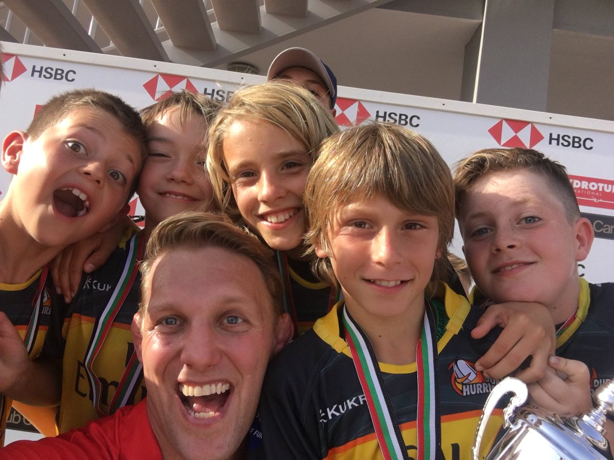 LewisMoody7's tweet photo. Great weekend @HSBC_Sport rugby festival. Best moment was When this u10 group were asked who scored their winning try. Their response was “it doesn’t matter as it was a team effort” kids always teach us so much. #rugbyfamily #team #inspire https://t.co/wsbTVlH8it