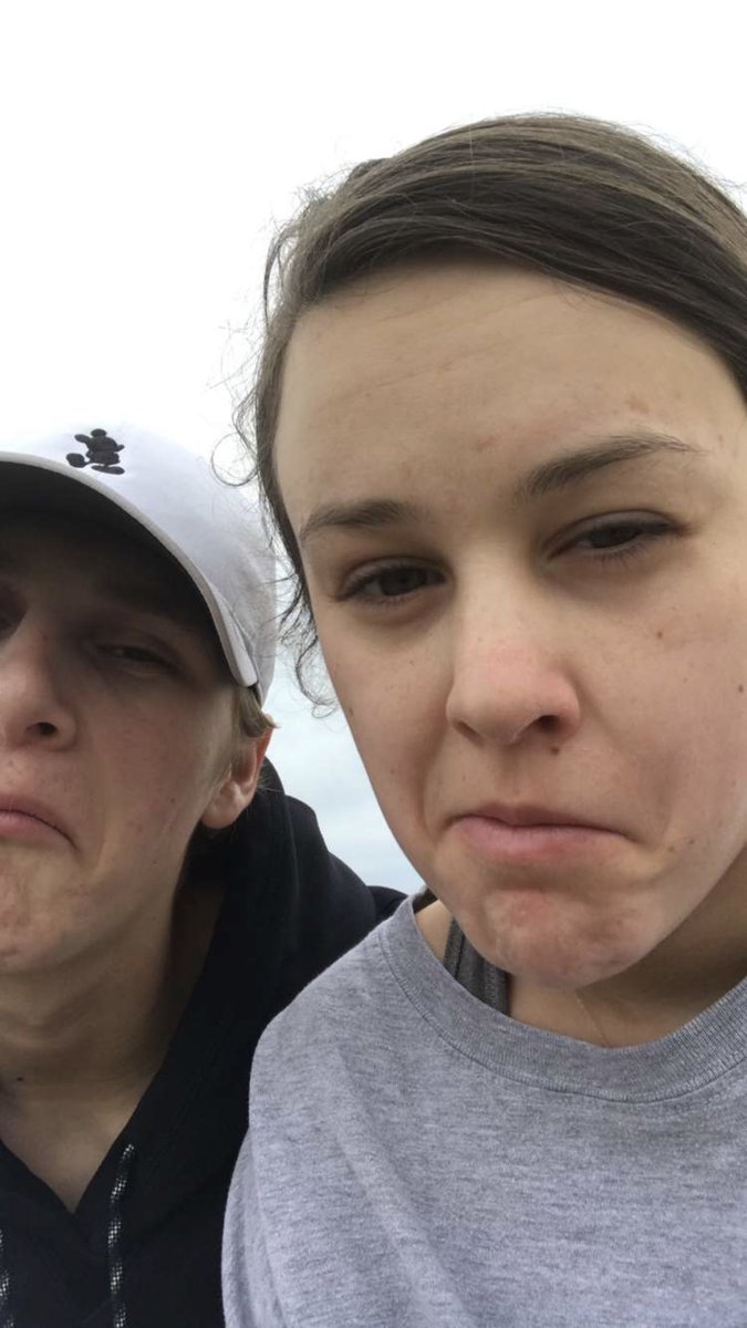 Andrew__jone5's tweet photo. 🔞HAPPY BIRTHDAY DANIELLE🔞 I can’t believe you’re 18!! I just want to thank you for being my best friend these past few months! I can’t wait to share many more memories with you! Have a great day��️🎉 https://t.co/CXTkJ2oTwS