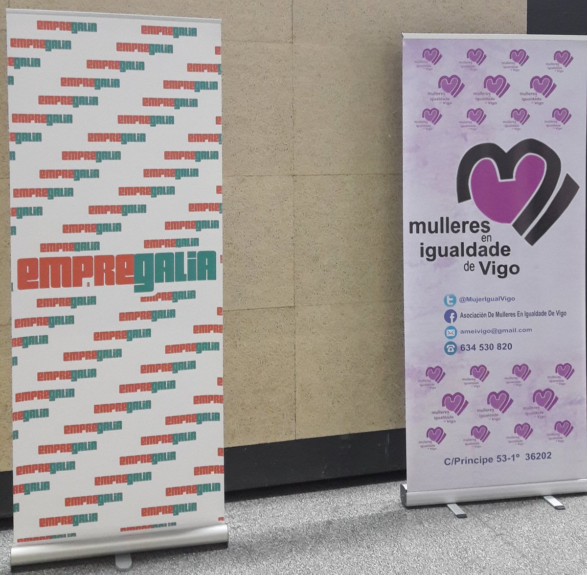 Empregalia's tweet photo. Hoxe ás 9.30h. #Empregalia2018 abrirá as súas portas para a 2a xornada. Grazas ás empresas e a todos os que nos acompañastes onte. Pese a ser moi numerosa a participación non houbo grandes esperas. ¡Agardámosvos hoxe! Estación Marítima de #Vigo, @Puerto_de_Vigo 
@MujerIgualVigo https://t.co/kcmfEyJSkH