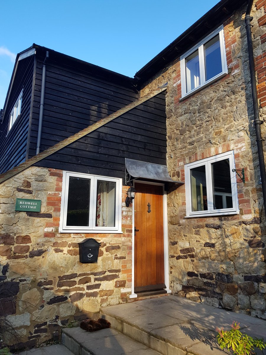 Before and after installation pics.

Timber flush casement Windows with flying mullions. Along with timber doors, all finished with multi point locking mechanisms. <a href="/CWGChoices/">CWG Choices Ltd</a>
#glazingindustry #glazing
#glass #windows #doors #renovation #home #Kent #southeast <a href="/TheKentglassco1/">The Kentglasscompany</a>