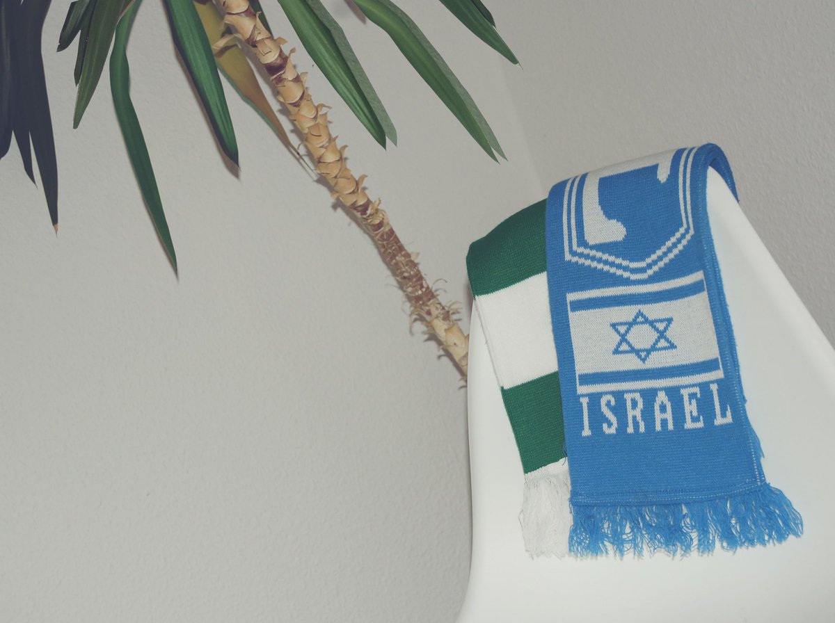 vertblanc's tweet photo. עם ישראל חי
Nicht nur am Gedenktag: Israel heisst nie wieder Holocaust. 365 Tage im Jahr. 
Am Yisrael Chai! https://t.co/uTGPkGX0ak