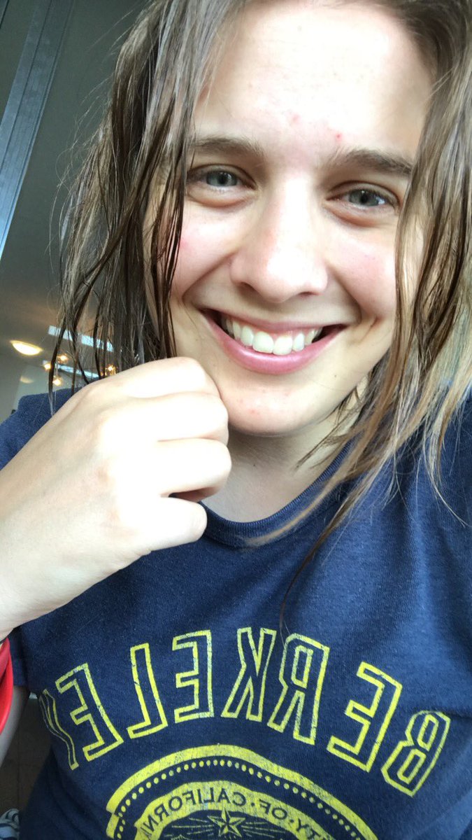 charliewestwils's tweet photo. Loving that post surf hairππ½ββοΈ. Not ready to head back to Melbourne tomorrow. #portarlington #happycharlie #phdlife https://t.co/of8i3Za3h6