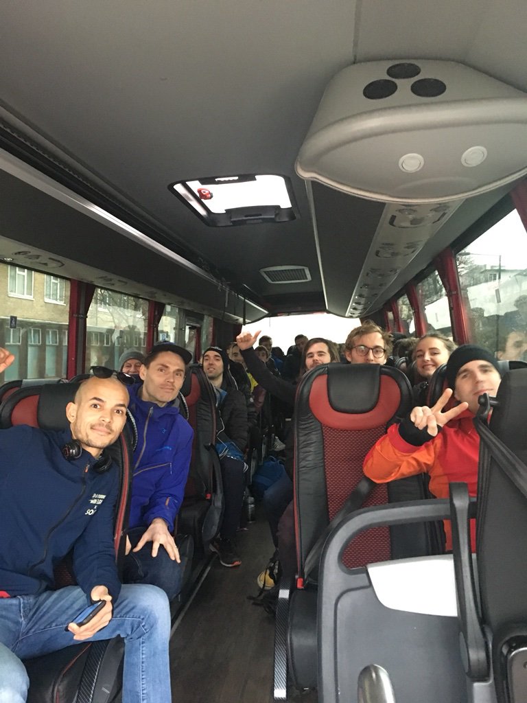 HighgateHarrier's tweet photo. We’re ready #SouthernChampsXC a coach of us ready to eat some #Brighton hills #upthegate https://t.co/cwcLT4Tcdg