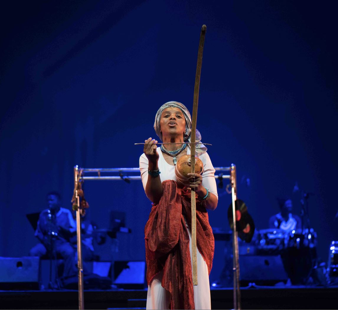 sastatetheatre's tweet image. #EYCT #Tshwane  #OUTREACH #CALLOUT:
Tshwane #Theatre groups are invited to #showcase #Drama, #MusicalTheatre &amp;amp; #Dance at SAST!
• 21 - 31 March 2018
• 14:00 – 18:00 (Mon - Frid) &amp;amp; 10:00 - 16:00 (Sat)
• Closing date: 28 Feb 2018 @ 17:00
More info: goo.gl/WxbLAA