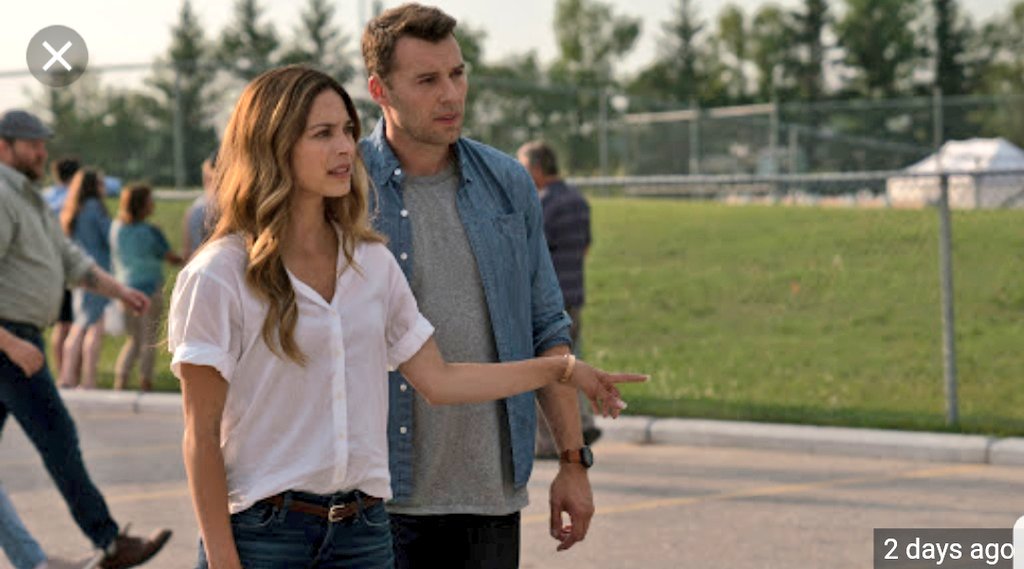 step1two3four's tweet image. Is it just me or what that @MsKristinKreuk can pull this style off? 😅 recognized her outfit while watching the latest ep of  #BurdenOfTruth reminded me of her style in #BATB .

#Geekmodeon #thanksgoogleforthepics 😂