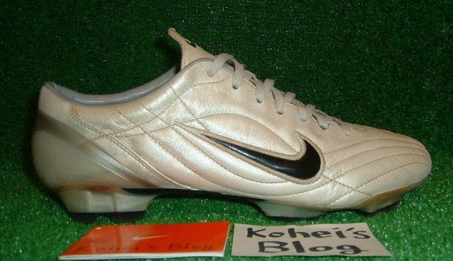 ナイキ サッカースパイク 『マーキュリアルヴェイパー2 HG』 (2004年