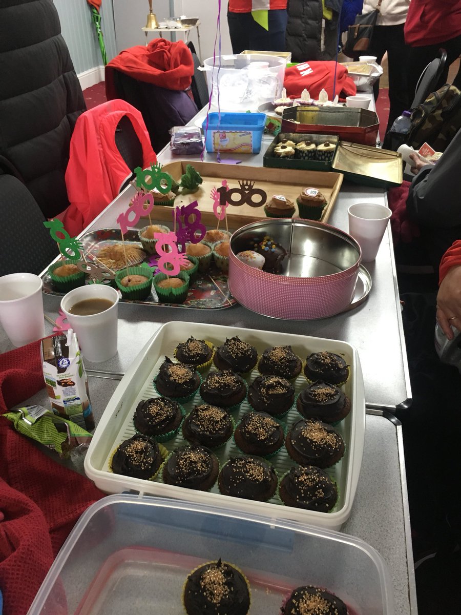 Big thanks to team <a href="/harpendenarrows/">Harpendenarrows</a> for these delights this morning! Congrats on all of your milestone runs today!