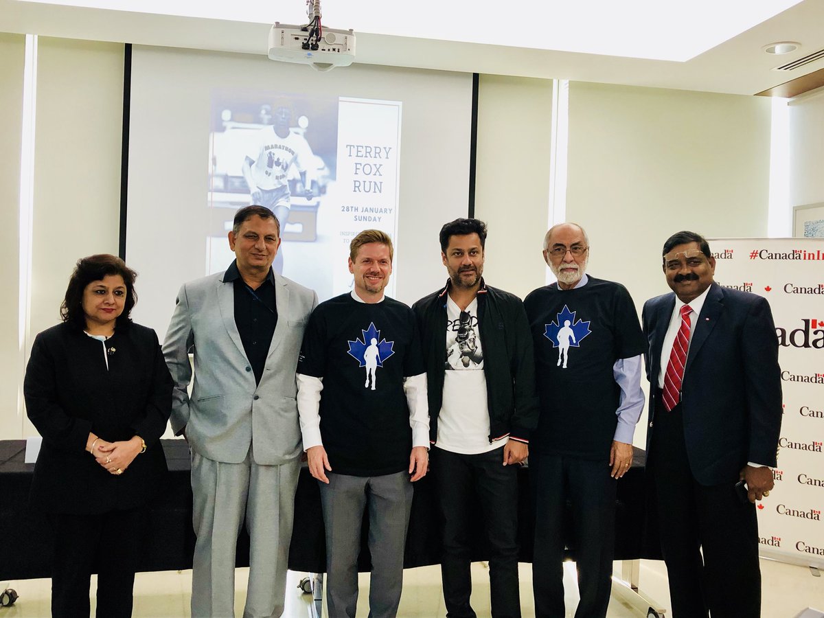 TerryFoxRunInd's tweet photo. A press conference was held to talk about the significance of the #TerryFoxRun
Jordan Reeves- Canadian Consul General 
Gul Kripalani- Convenor, Terry Fox Run India
Dr Jaffri - from Tata Memorial
@Abhishekapoor - Film Director

#terryfoxindia #terryfoxrunmumbai #cancure #mumbai https://t.co/RrCXNgRKnk