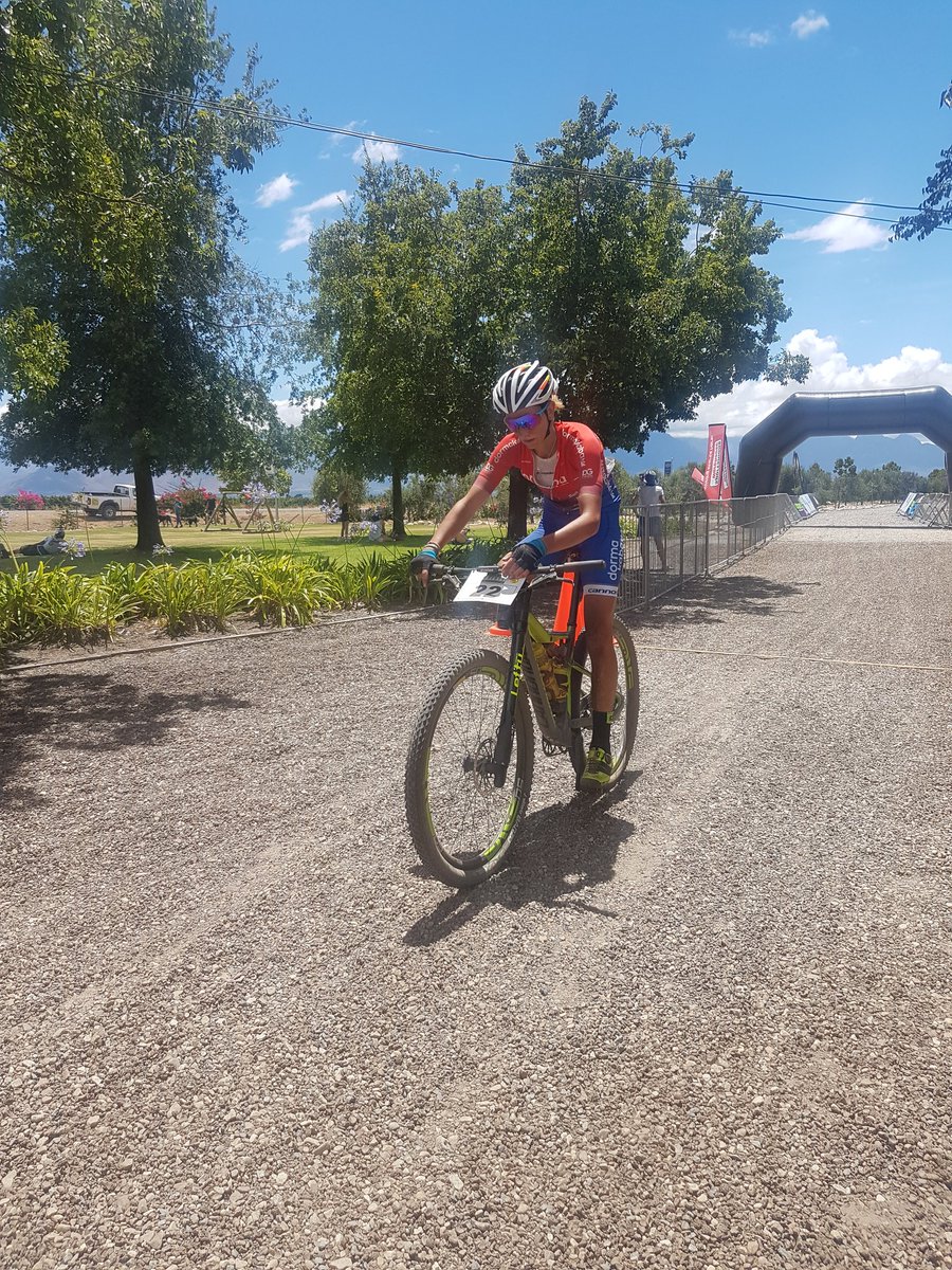 IqelaEvents's tweet photo. 2nd lady @Carmen_Int13 finishing in 6hrs 14m #TransBreedeUltra @DuToitskloof https://t.co/osWUgmif5a