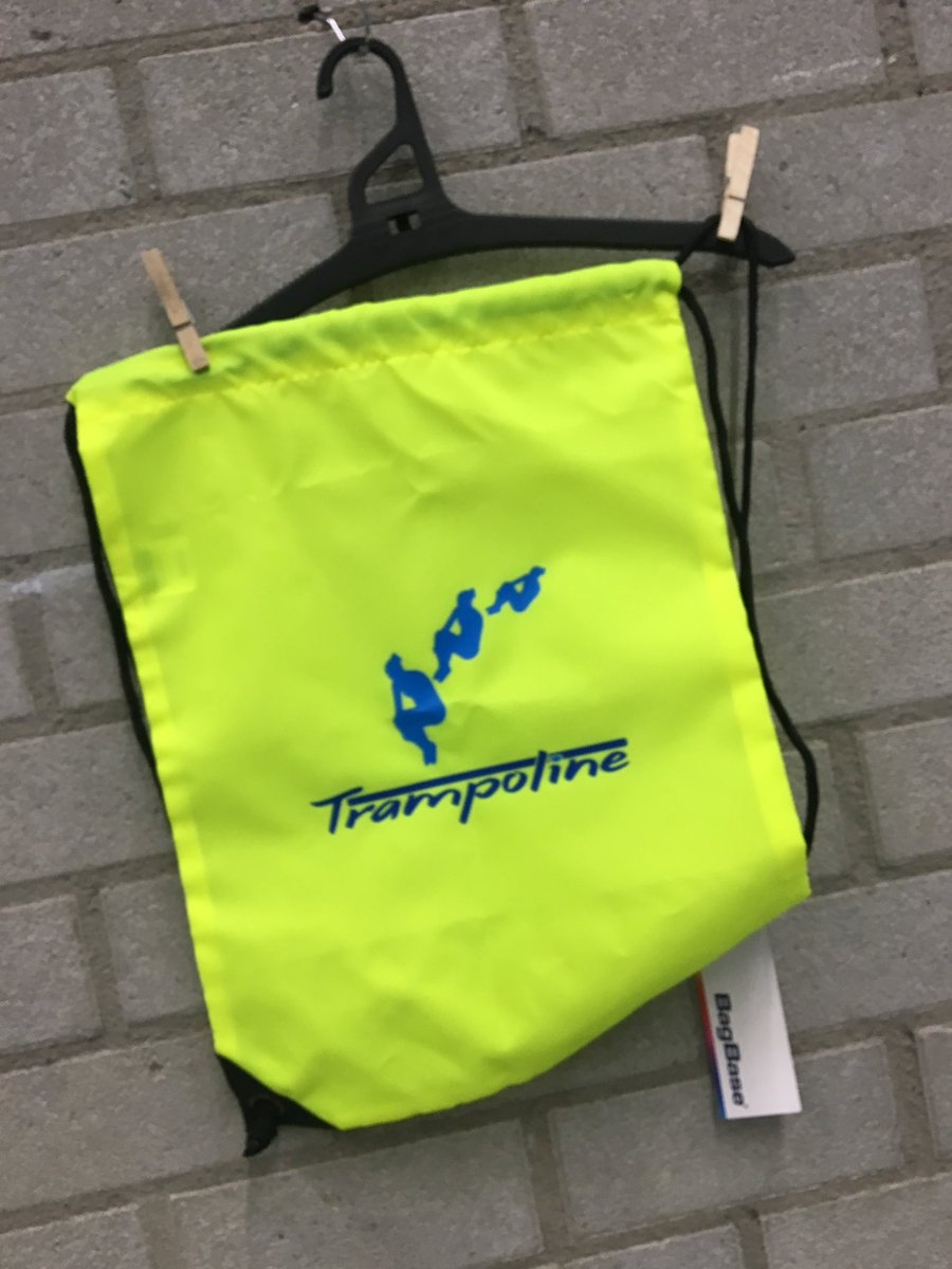 Springbokken's tweet image. Heb jij de FB pagina van @thisway al ge-liked??? Maar kans op een mooie rugtas