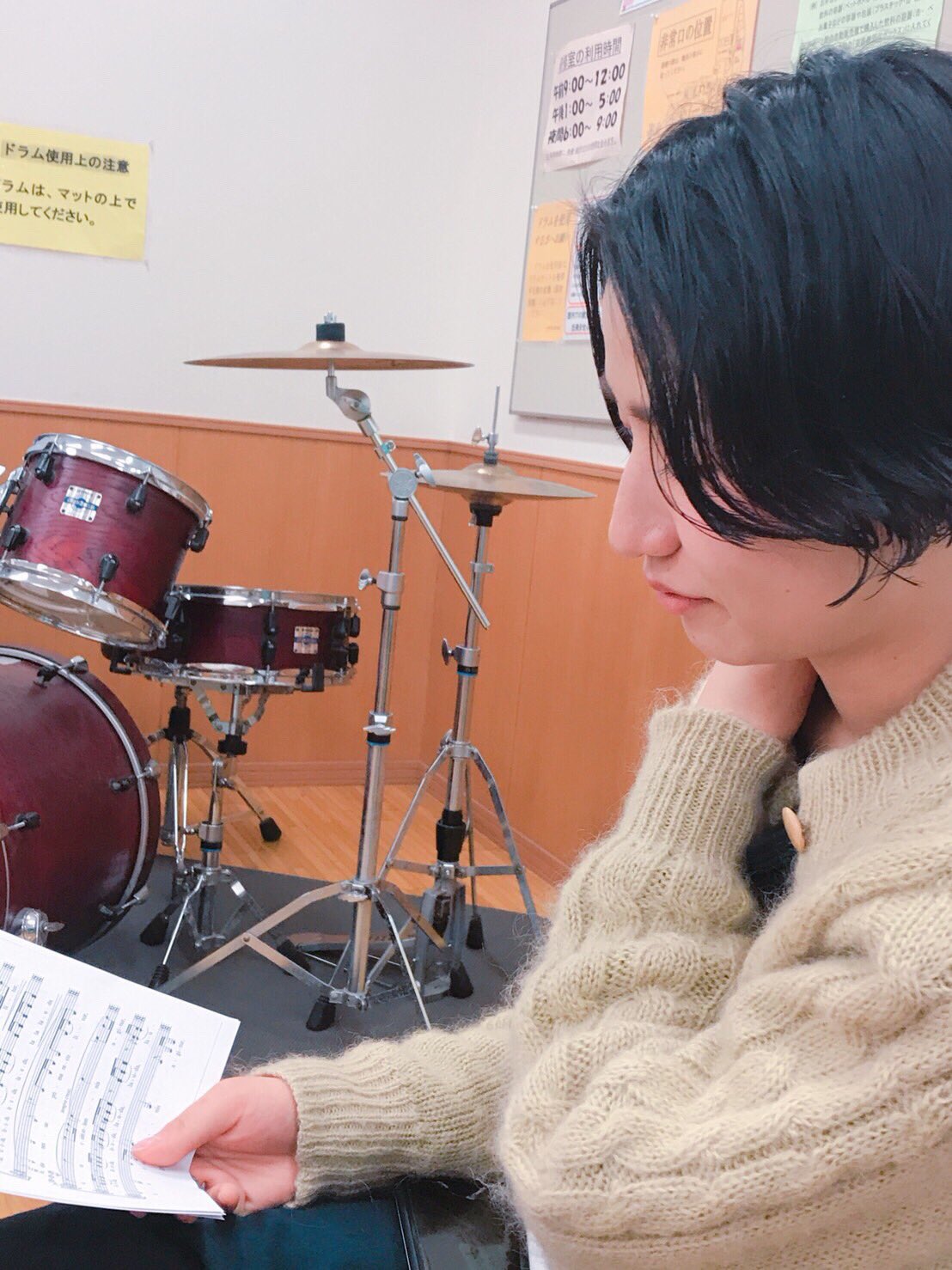 Pneuma Pneuma メンバーの声 関根 歩 あゆちゃん Q Pneumaを風景に表すなら A 広くて青々した大草原だけど急に暗い森の中に迷い込んだりする 続きはfacebookをチェック T Co Vglkofh94o T Co U7fbrgmkrm Twitter