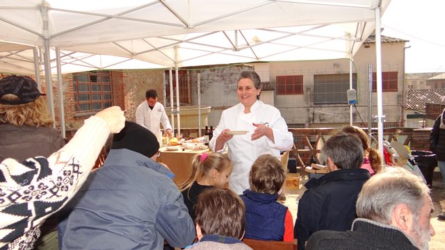 A les 12h, show cooking de Cuinavo a la Fira de l'oli i mercat del pa artesà de #BiguesiRiells! bit.ly/6firaoliBIR