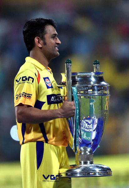 GuruLeaks's tweet photo. Who will win #IPL2018 cup ..

RT - CSK 
Like - MI https://t.co/5kebe3YLEN