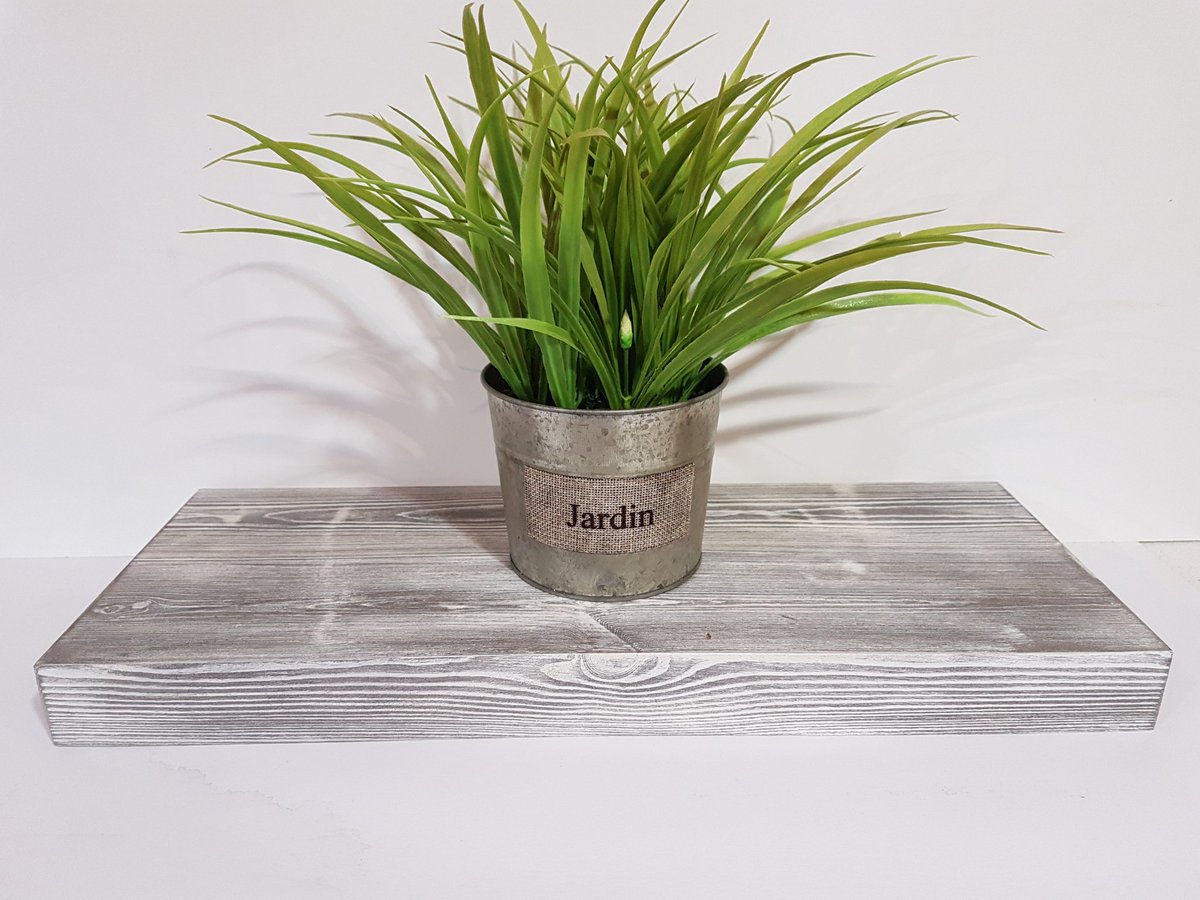 We're back online after the Xmas break. Check out our popular walnut whitewash shelf in our etsy shop etsy.com/uk/shop/TheRus… #etsy #shelf #UK #furniture #shabbychic #rustic #handmade #uniquegift #