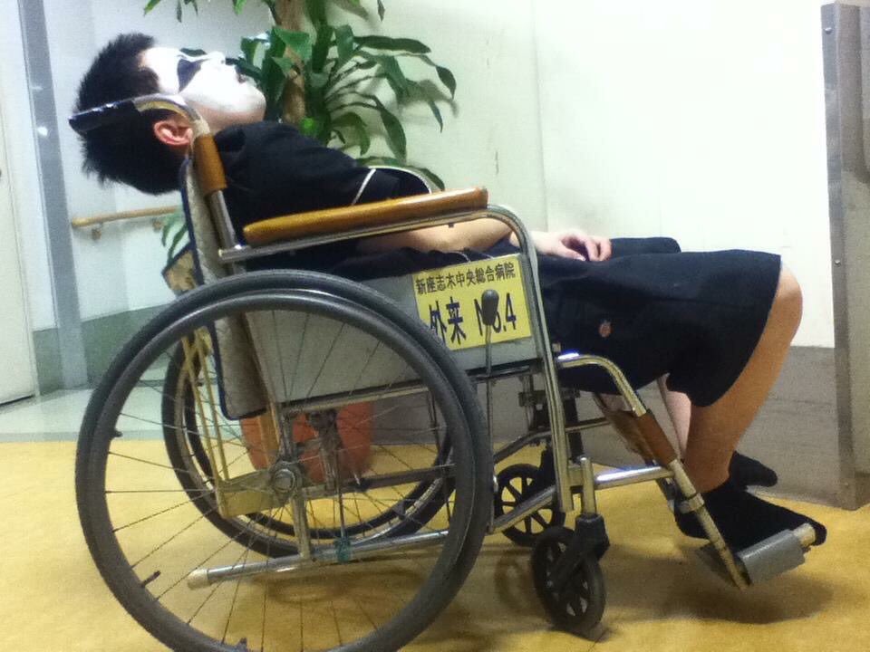 moji_nira's tweet photo. 昨夜は二万電圧、ありがとうございました。
韮、とりあえずラストでした。
活動休止します。

バンド始めて数年。
いろんな人と出会いました。
いろんな話をしました。
いろんな景色を見ました。

楽しかったです。

またいつか、悪臭たちこめる、どこかで。 https://t.co/SolCvXXaYX