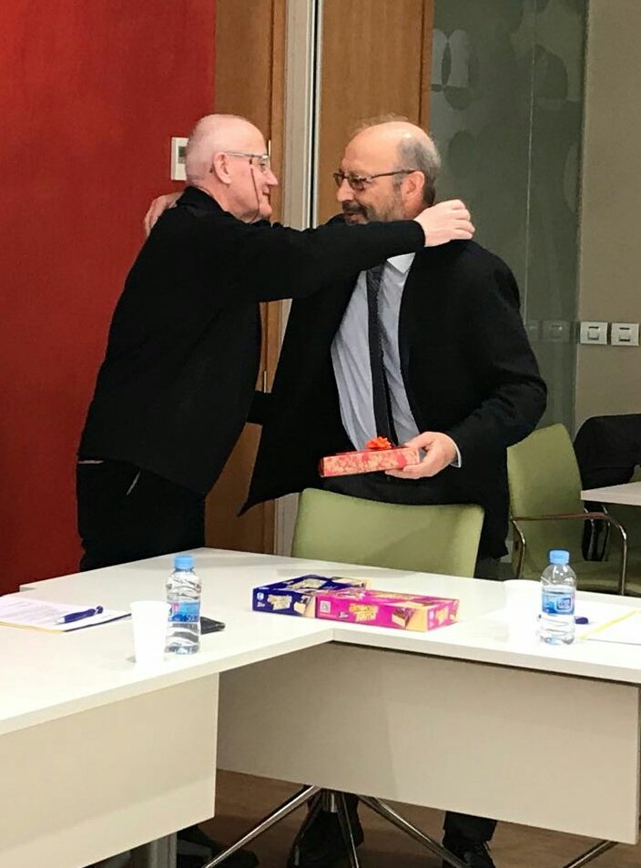 JuegosEMDE's tweet photo. Después de largos años al servicio del deporte escolar católico, Sebastián Plaza (Chano) se despide de la Junta de #JuegosEMDE de la que era Vicepresidente. ¡Mil gracias Chano y en cada decisión que tomemos nos acordaremos de tus enseñanzas, siempre nos guiarás! https://t.co/cLrzHxEpL9