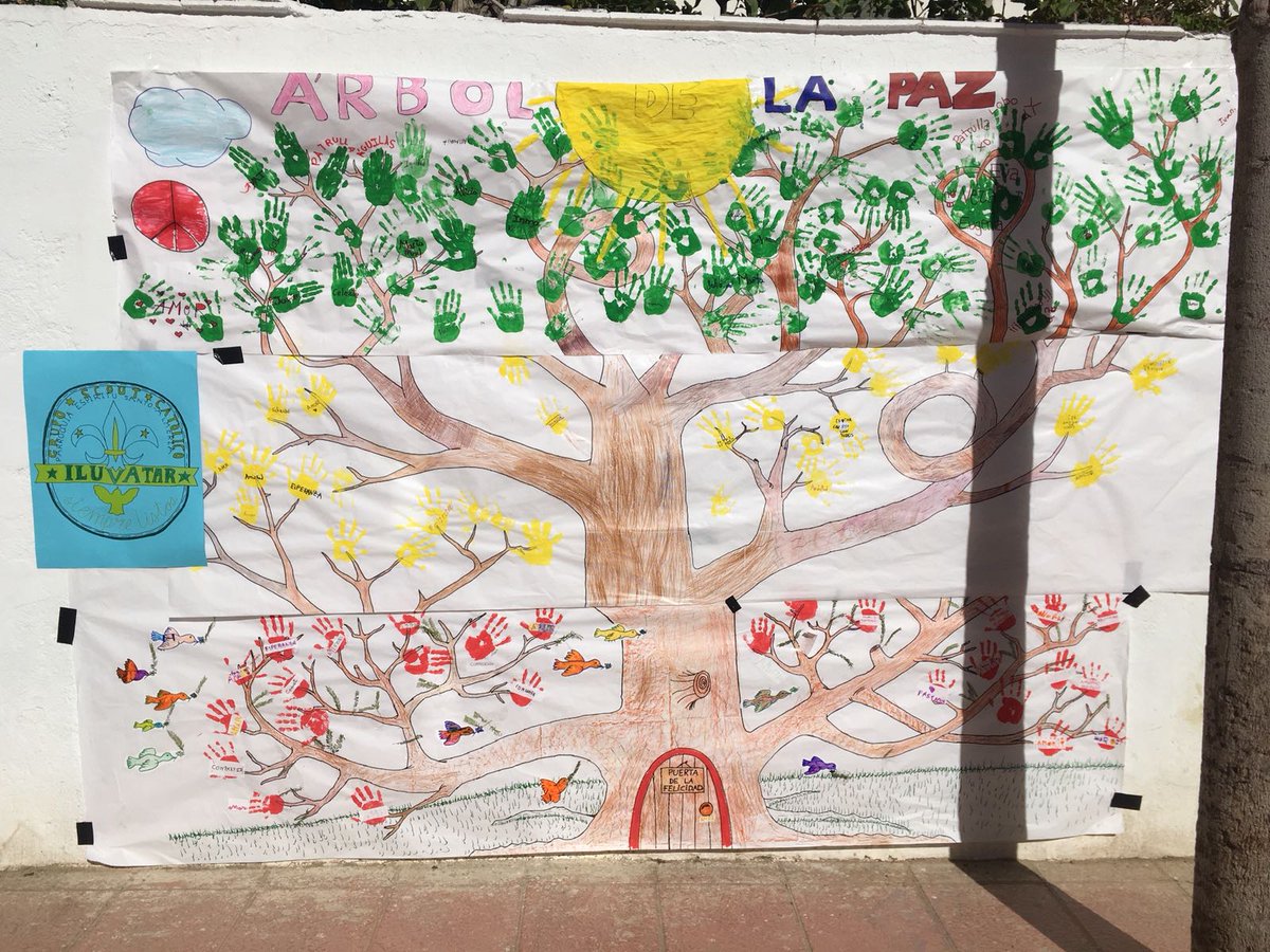 Sábado Scout por La Paz. Gran Árbol de La Paz elaborado por las tres ramas.
¡¡Lo hemos pasado genial!! #gsiluvatar #entodoamaryservir #scouts