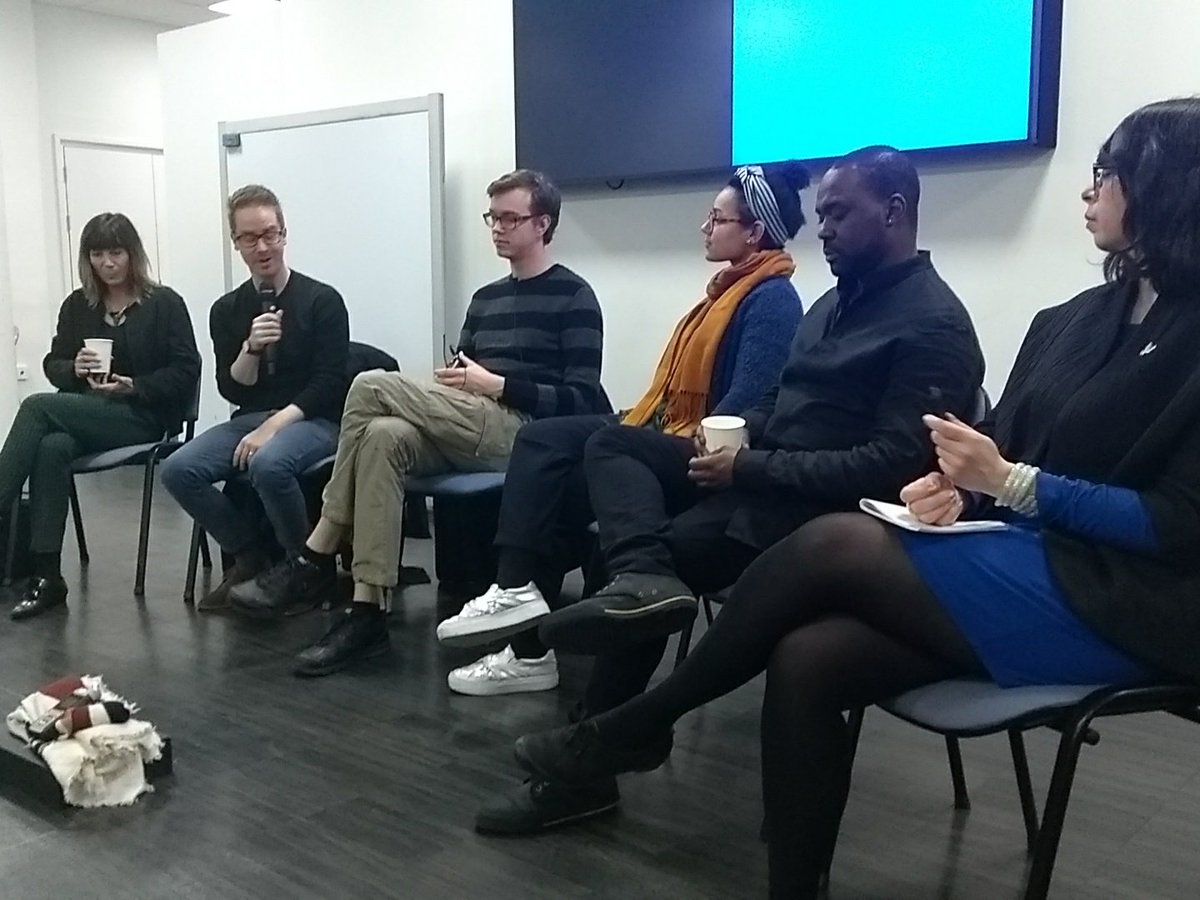 wrkcollective's tweet photo. Time for final thoughts, questions and ideas! @n_srnck @sambarhino @phoebemoore @Autonomy_UK @Chess_Ess #MarinaVishmidt #lifelabourautomation https://t.co/F5dXb9wdiH