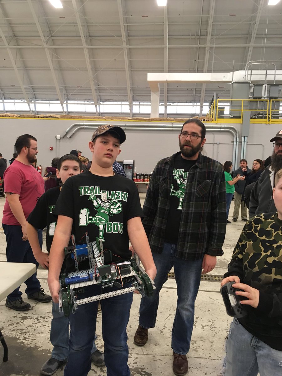 MsRuddle's tweet photo. Kanawha County Schools Robotics competition is going strong. It is hosted by Starbase and the West Virginia Air National Guard. https://t.co/FaKjc7vjuc
