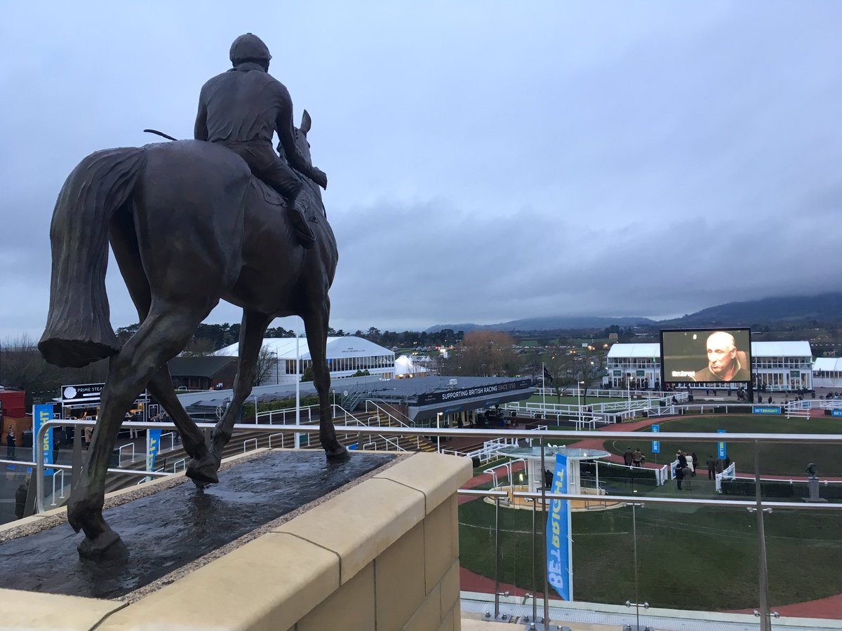 Cheltenham remembers #ManyClouds.