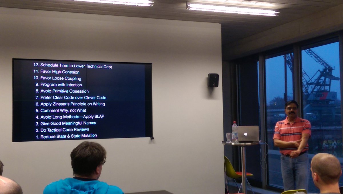 okuhn's tweet photo. @venkat_s is a great speaker, thanks @majug https://t.co/ioJoUCB3Wt