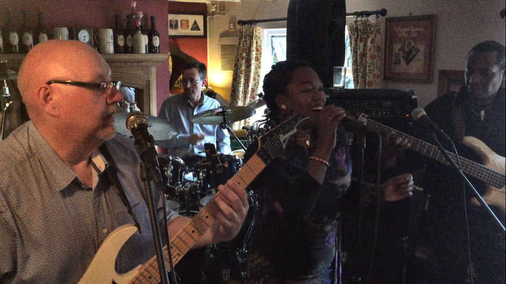 SoulFunkJunkies's tweet photo. Catch us live tomorrow at @DnPMarchington - that's Dog and Partridge Marchington - Sunday Music Club get there for 5pm for a good seat!! https://t.co/b9Z0m9jEMO