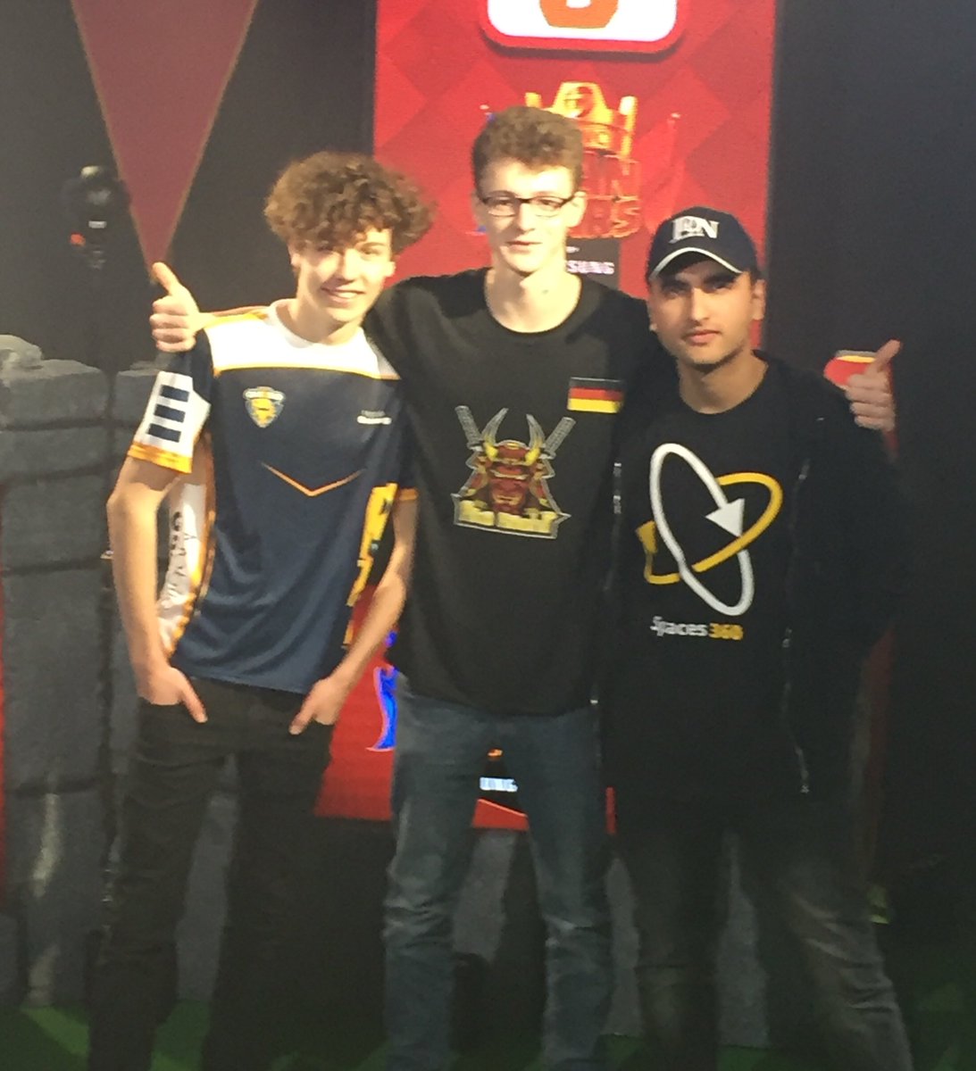 esportrn_mobile's tweet photo. Rdy to get the cup 💪🏽🔥 #whoisakoroshi #optortel #opsam #oprauf
@eswc_en @SamsungFR https://t.co/JC0xdQVgb3