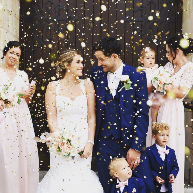 SamMarkwell's tweet image. Loving this glitter bomb confetti shot from last year, would you like this at your wedding?
