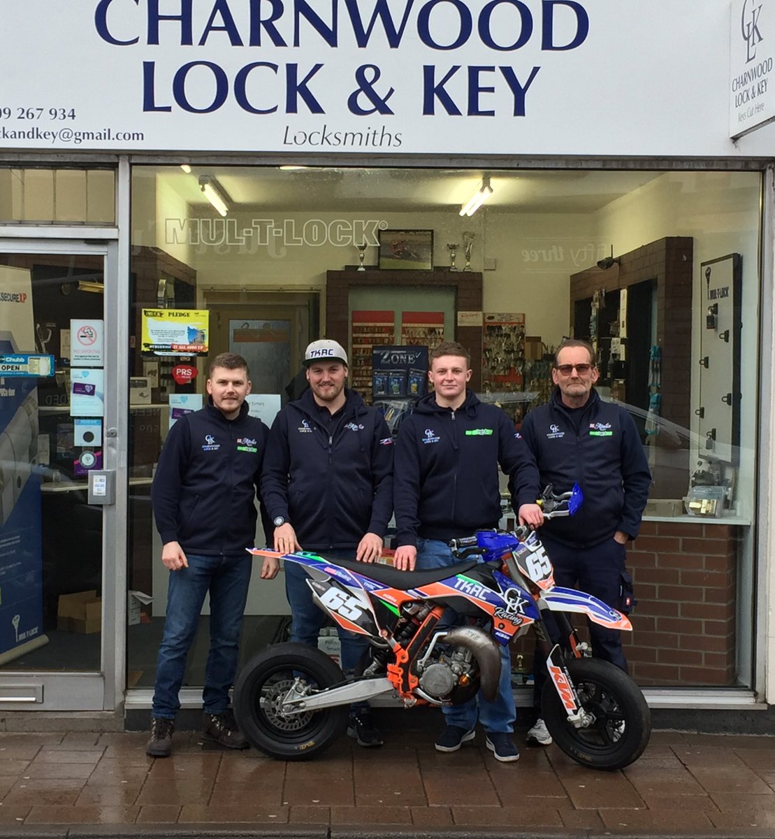 ClkKey's tweet image. At Charnwood lock and key we are happy to announce that we are supporting @Kinton56 and @Crookes65 for 2018 season. #clkracing